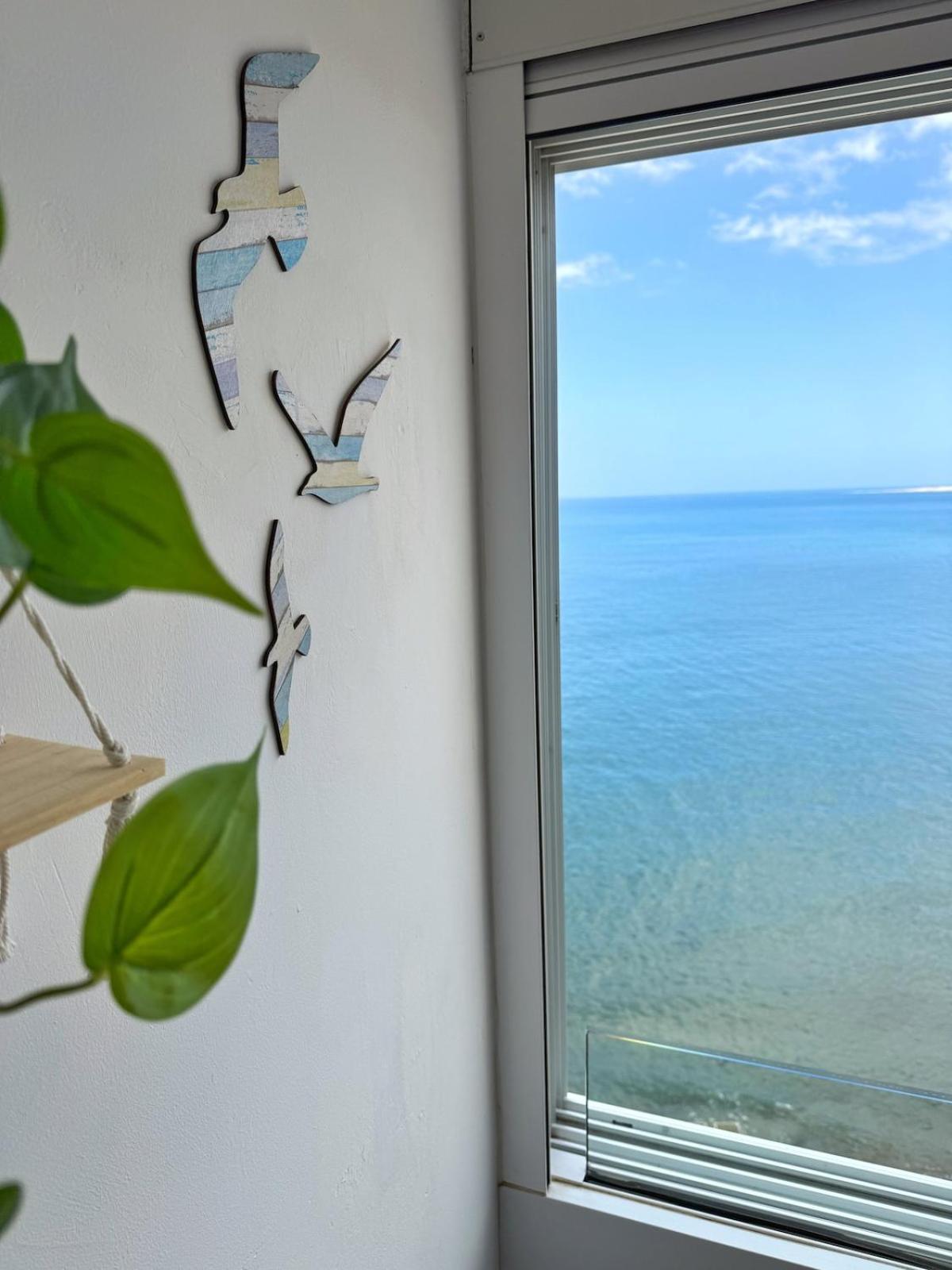 The Sea At Your Feet Apartamento